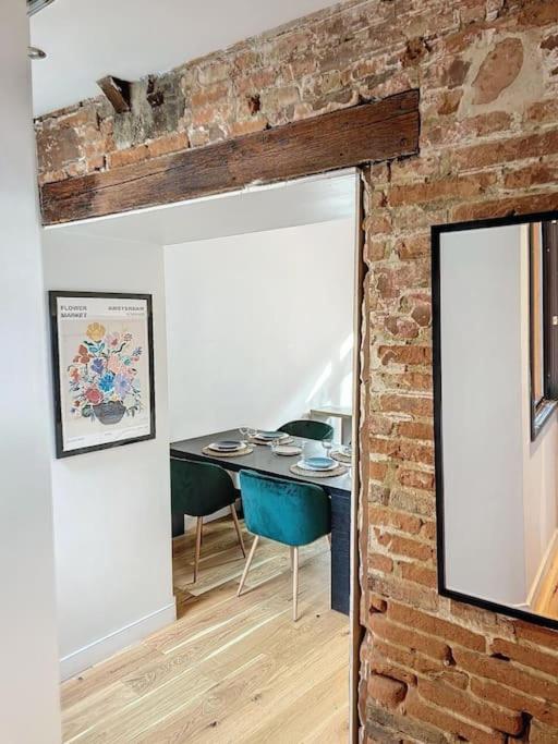 L'Escale - Elegant T2 Au Coeur De Toulouse Apartment ภายนอก รูปภาพ